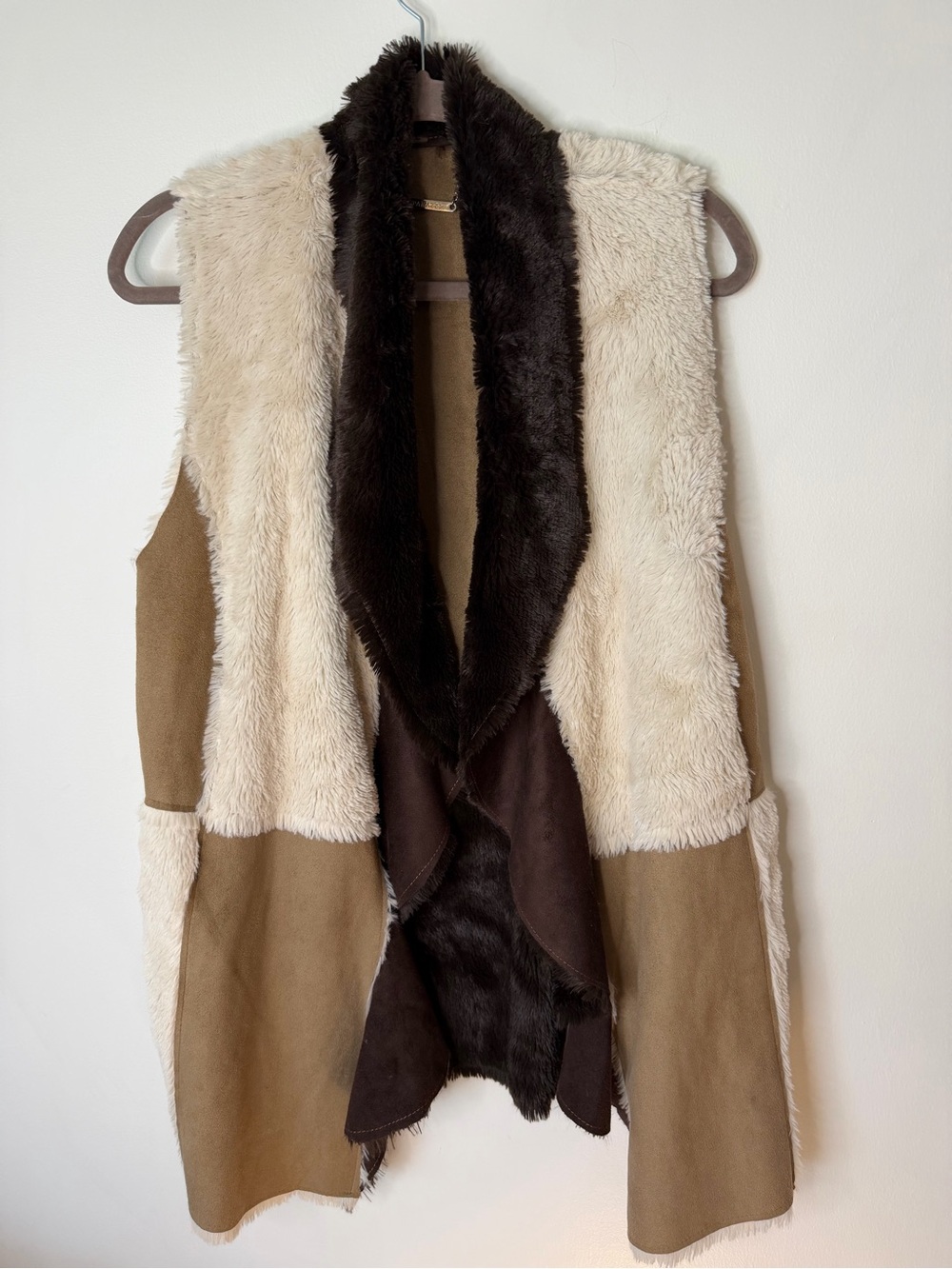 Paparazzi Boho Faux fur Shearling Vest - Cream & Brown woman size large suede